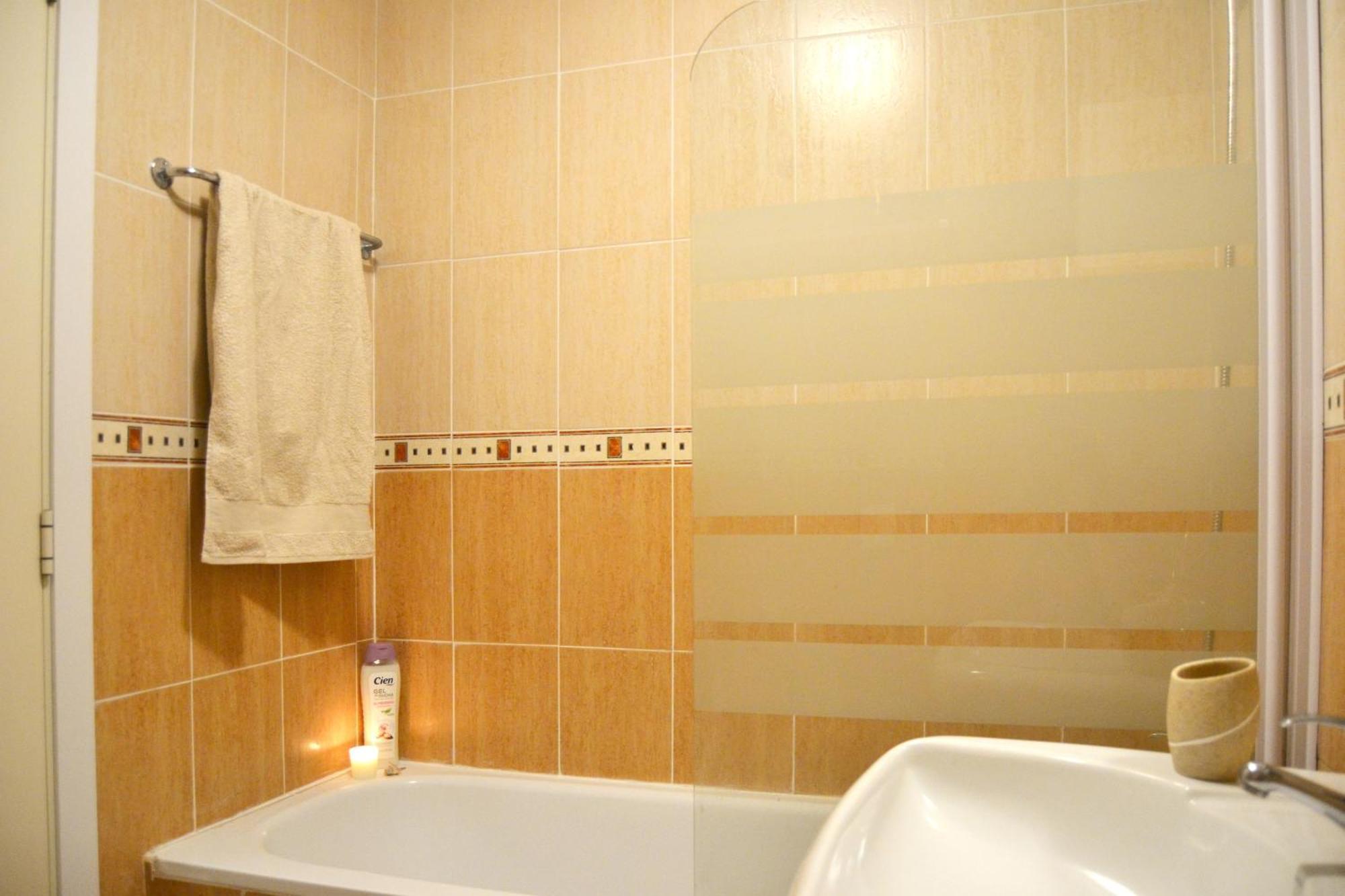 Luxury Garden Apartment - Walking Distance To The Sea Sitio de Calahonda Exterior photo